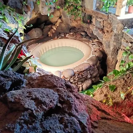 Etna Baita Stone E * Бельпассо