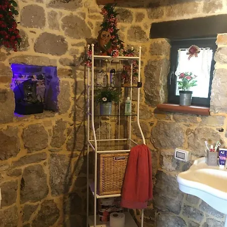 Etna Baita Stone E Belpasso